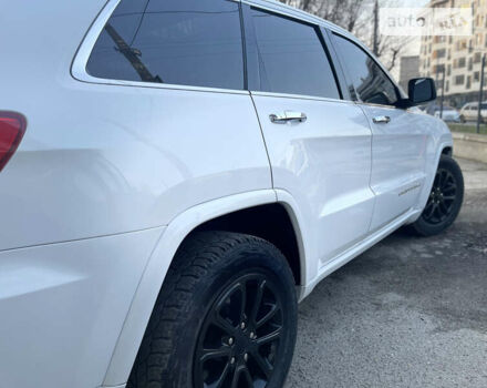 Джип Grand Cherokee, об'ємом двигуна 2.99 л та пробігом 110 тис. км за 26390 $, фото 4 на Automoto.ua