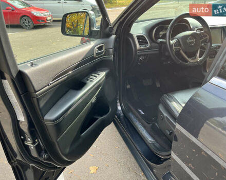 Джип Гранд Чероки 2016 в Луцке на Automoto.ua Джип Гранд Чероки, объемом двигателя 3.6 л и пробегом 116 тыс. км за 20500 $, фото 17 на Automoto.ua