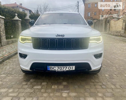 Джип Grand Cherokee, об'ємом двигуна 3.6 л та пробігом 82 тис. км за 33000 $, фото 4 на Automoto.ua