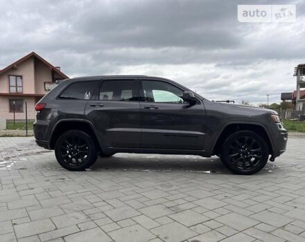 Джип Grand Cherokee, об'ємом двигуна 3.6 л та пробігом 180 тис. км за 28800 $, фото 10 на Automoto.ua