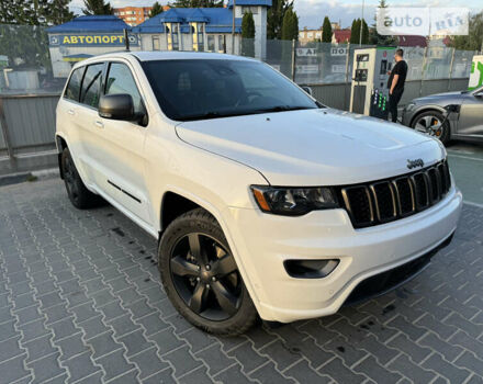 Джип Grand Cherokee, об'ємом двигуна 3.6 л та пробігом 110 тис. км за 28990 $, фото 1 на Automoto.ua