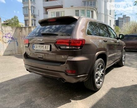 Джип Grand Cherokee, об'ємом двигуна 2.99 л та пробігом 13 тис. км за 55000 $, фото 3 на Automoto.ua