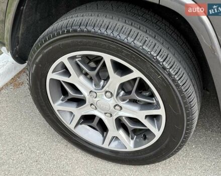 Джип Grand Cherokee, об'ємом двигуна 2.97 л та пробігом 40 тис. км за 41000 $, фото 13 на Automoto.ua