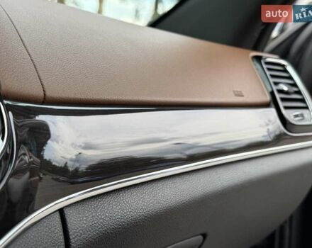 Джип Grand Cherokee, об'ємом двигуна 2.97 л та пробігом 40 тис. км за 41000 $, фото 41 на Automoto.ua