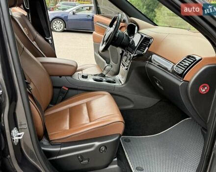 Джип Grand Cherokee, об'ємом двигуна 2.97 л та пробігом 40 тис. км за 41000 $, фото 19 на Automoto.ua