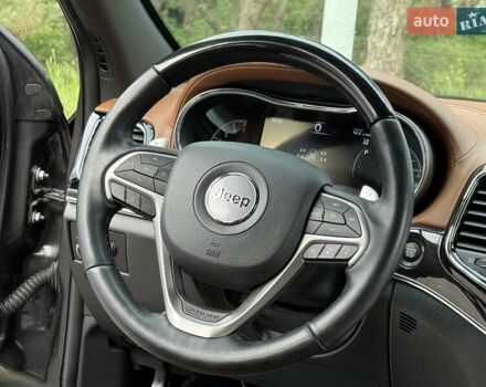 Джип Grand Cherokee, об'ємом двигуна 2.97 л та пробігом 40 тис. км за 41000 $, фото 25 на Automoto.ua