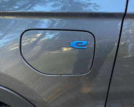 Джип Гранд Чероки, объемом двигателя 2 л и пробегом 56 тыс. км за 46000 $, фото 6 на Automoto.ua