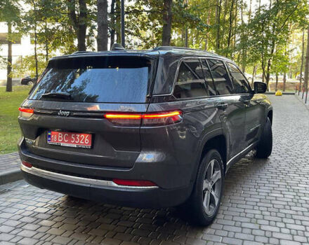 Джип Гранд Чероки, объемом двигателя 2 л и пробегом 56 тыс. км за 46000 $, фото 1 на Automoto.ua