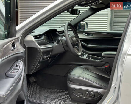 Джип Grand Cherokee, об'ємом двигуна 3.6 л та пробігом 11 тис. км за 44000 $, фото 14 на Automoto.ua