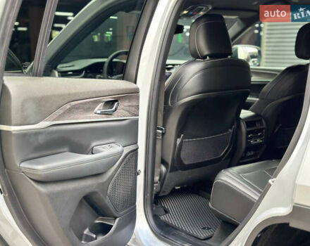 Джип Grand Cherokee, об'ємом двигуна 3.6 л та пробігом 11 тис. км за 44000 $, фото 17 на Automoto.ua