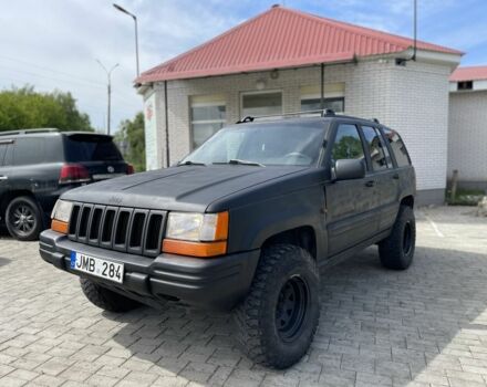 Джип Grand Cherokee, об'ємом двигуна 0.25 л та пробігом 300 тис. км за 3900 $, фото 1 на Automoto.ua