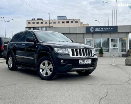 Джип Гранд Чероки, объемом двигателя 3 л и пробегом 260 тыс. км за 18900 $, фото 1 на Automoto.ua