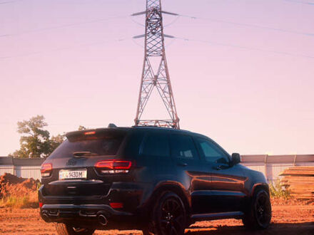Джип Grand Cherokee 2017 у Києві на Automoto.ua Джип Grand Cherokee, об'ємом двигуна 6.4 л та пробігом 97 тис. км за 43000 $, фото 1 на Automoto.ua