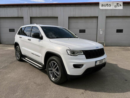 Джип Grand Cherokee, об'ємом двигуна 3.6 л та пробігом 95 тис. км за 30500 $, фото 1 на Automoto.ua