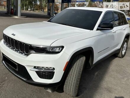 Джип Grand Cherokee 2022 у Сумах на Automoto.ua Джип Grand Cherokee, об'ємом двигуна 3.61 л та пробігом 54 тис. км за 39000 $, фото 1 на Automoto.ua