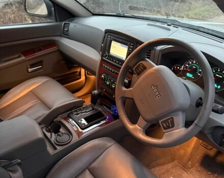 Серый Джип Гранд Чероки, объемом двигателя 3 л и пробегом 224 тыс. км за 4974 $, фото 7 на Automoto.ua