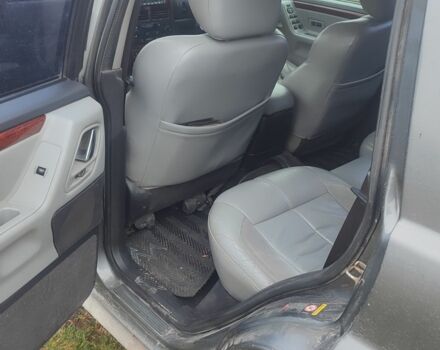 Серый Джип Гранд Чероки, объемом двигателя 2.7 л и пробегом 300 тыс. км за 3574 $, фото 4 на Automoto.ua