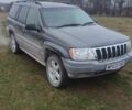 Серый Джип Гранд Чероки, объемом двигателя 2.7 л и пробегом 300 тыс. км за 3574 $, фото 1 на Automoto.ua