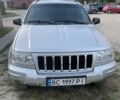 Сірий Джип Grand Cherokee, об'ємом двигуна 0.27 л та пробігом 266 тис. км за 12000 $, фото 1 на Automoto.ua