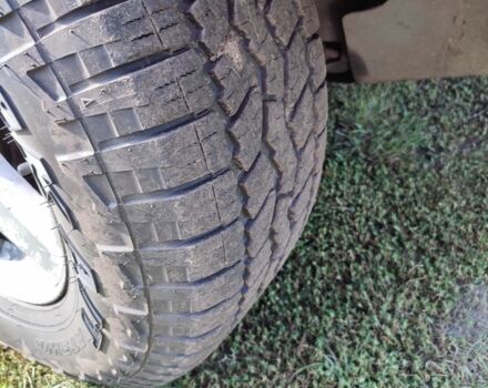 Серый Джип Гранд Чероки, объемом двигателя 3 л и пробегом 340 тыс. км за 5000 $, фото 4 на Automoto.ua