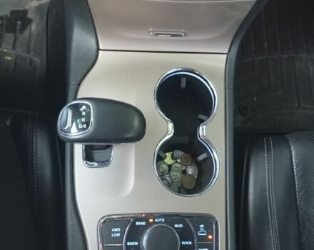 Джип Гранд Чероки 2014 в Гостомель на Automoto.ua Серый Джип Гранд Чероки, объемом двигателя 3 л и пробегом 288 тыс. км за 16000 $, фото 14 на Automoto.ua