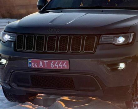 Серый Джип Гранд Чероки, объемом двигателя 3 л и пробегом 266 тыс. км за 21000 $, фото 20 на Automoto.ua