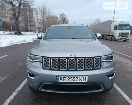 Сірий Джип Grand Cherokee, об'ємом двигуна 3.6 л та пробігом 111 тис. км за 25000 $, фото 1 на Automoto.ua