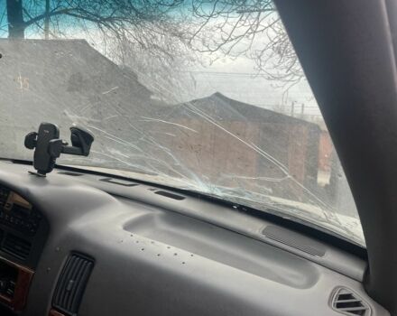 Серый Джип Гранд Чероки, объемом двигателя 2.5 л и пробегом 360 тыс. км за 3000 $, фото 3 на Automoto.ua