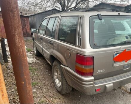 Серый Джип Гранд Чероки, объемом двигателя 2.5 л и пробегом 360 тыс. км за 3000 $, фото 6 на Automoto.ua