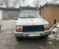 Сірий Джип Grand Cherokee, об'ємом двигуна 2.5 л та пробігом 360 тис. км за 3000 $, фото 1 на Automoto.ua
