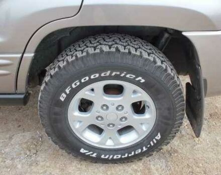 Сірий Джип Grand Cherokee, об'ємом двигуна 3.1 л та пробігом 231 тис. км за 9500 $, фото 2 на Automoto.ua