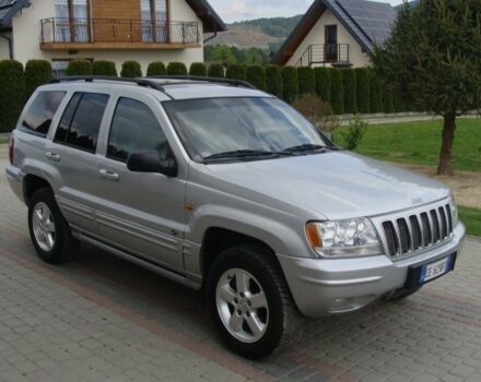 Сірий Джип Grand Cherokee, об'ємом двигуна 2.7 л та пробігом 258 тис. км за 3500 $, фото 2 на Automoto.ua