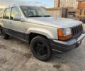 Сірий Джип Grand Cherokee, об'ємом двигуна 2.5 л та пробігом 280 тис. км за 2700 $, фото 3 на Automoto.ua