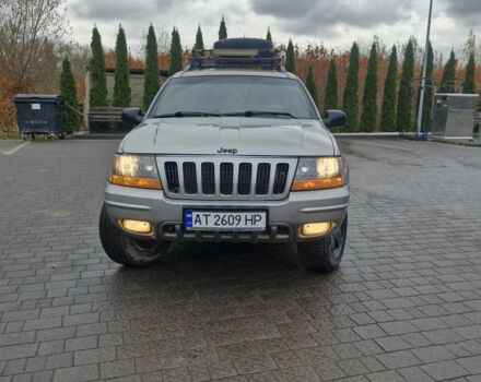 Сірий Джип Grand Cherokee, об'ємом двигуна 4.7 л та пробігом 321 тис. км за 6300 $, фото 1 на Automoto.ua