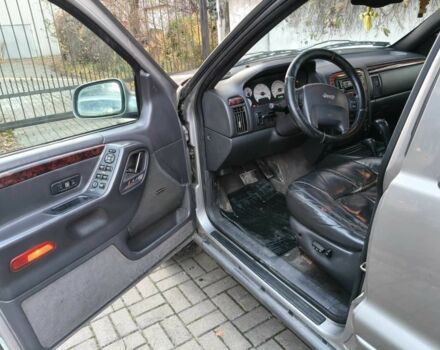 Сірий Джип Grand Cherokee, об'ємом двигуна 0 л та пробігом 350 тис. км за 2750 $, фото 6 на Automoto.ua