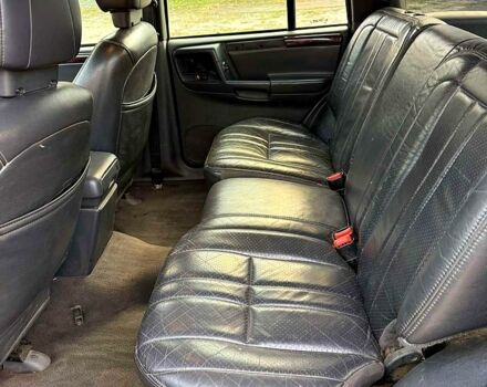 Сірий Джип Grand Cherokee, об'ємом двигуна 3 л та пробігом 280 тис. км за 3000 $, фото 7 на Automoto.ua