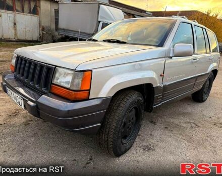 Сірий Джип Grand Cherokee, об'ємом двигуна 3 л та пробігом 280 тис. км за 3000 $, фото 3 на Automoto.ua