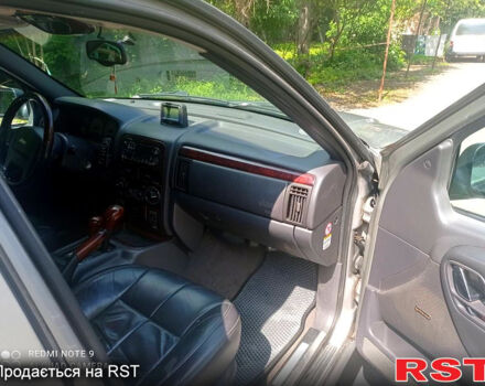 Сірий Джип Grand Cherokee, об'ємом двигуна 3.1 л та пробігом 240 тис. км за 5900 $, фото 5 на Automoto.ua