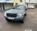 Серый Джип Гранд Чероки, объемом двигателя 2.7 л и пробегом 300 тыс. км за 11000 $, фото 1 на Automoto.ua