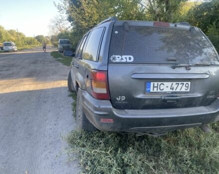 Сірий Джип Grand Cherokee, об'ємом двигуна 0 л та пробігом 300 тис. км за 3200 $, фото 3 на Automoto.ua