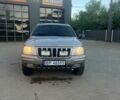 Сірий Джип Grand Cherokee, об'ємом двигуна 0.27 л та пробігом 333 тис. км за 3950 $, фото 1 на Automoto.ua