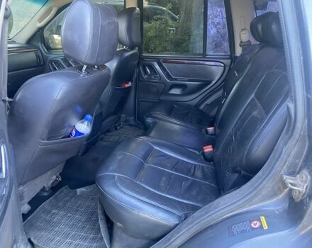 Сірий Джип Grand Cherokee, об'ємом двигуна 0 л та пробігом 300 тис. км за 3200 $, фото 4 на Automoto.ua