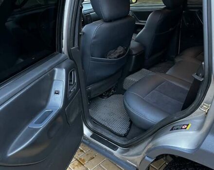 Сірий Джип Grand Cherokee, об'ємом двигуна 2.69 л та пробігом 359 тис. км за 11000 $, фото 14 на Automoto.ua
