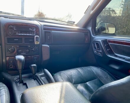 Серый Джип Гранд Чероки, объемом двигателя 2.7 л и пробегом 290 тыс. км за 4800 $, фото 6 на Automoto.ua