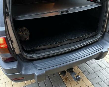 Сірий Джип Grand Cherokee, об'ємом двигуна 2.69 л та пробігом 359 тис. км за 11000 $, фото 24 на Automoto.ua