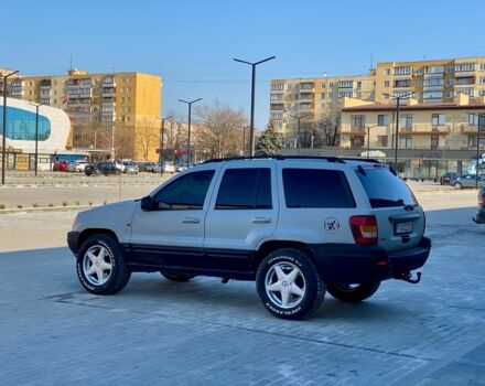 Серый Джип Гранд Чероки, объемом двигателя 2.7 л и пробегом 290 тыс. км за 4800 $, фото 2 на Automoto.ua