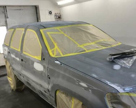 Сірий Джип Grand Cherokee, об'ємом двигуна 2.69 л та пробігом 359 тис. км за 11000 $, фото 39 на Automoto.ua