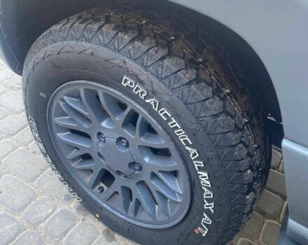 Серый Джип Гранд Чероки, объемом двигателя 2.7 л и пробегом 240 тыс. км за 4200 $, фото 3 на Automoto.ua