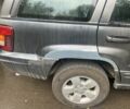 Сірий Джип Grand Cherokee, об'ємом двигуна 2.7 л та пробігом 240 тис. км за 5400 $, фото 7 на Automoto.ua