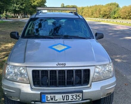 Серый Джип Гранд Чероки, объемом двигателя 2.7 л и пробегом 241 тыс. км за 8500 $, фото 3 на Automoto.ua